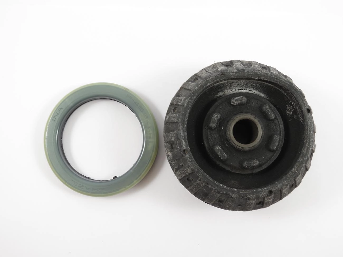 KIT AMORTECEDOR GM OMEGA/SUPREMA 92/98 - C/COXIM E ROLAMENTO