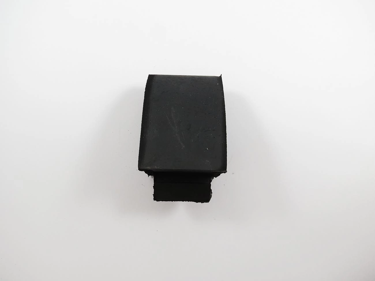 BATENTE SUSPENSAO GM A/C/D-10/20 82/ - SILVERADO - INFERIOR