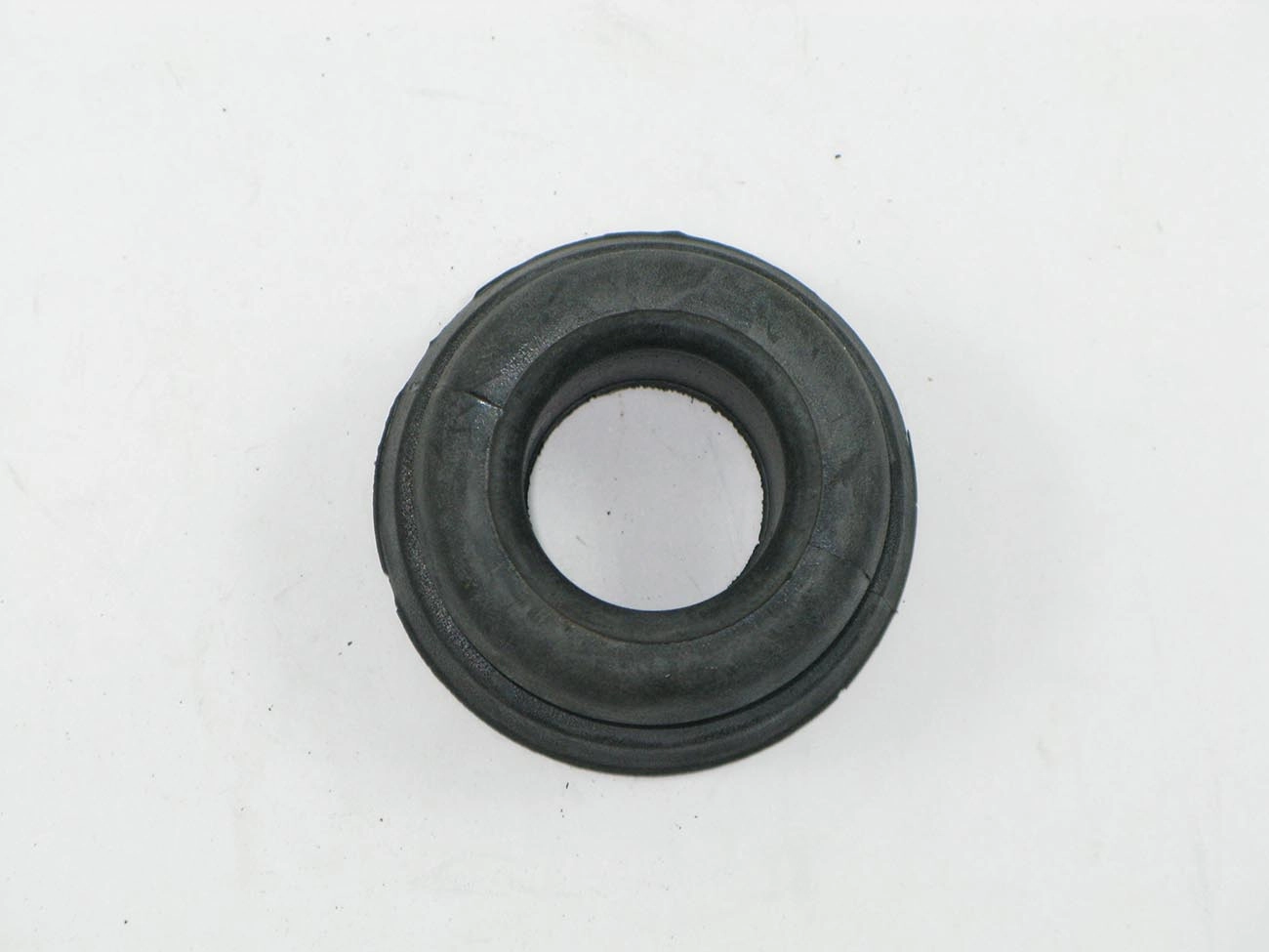 BUCHA DA BARRA TENSORA TOYOTA HILUX 4X2 69/80