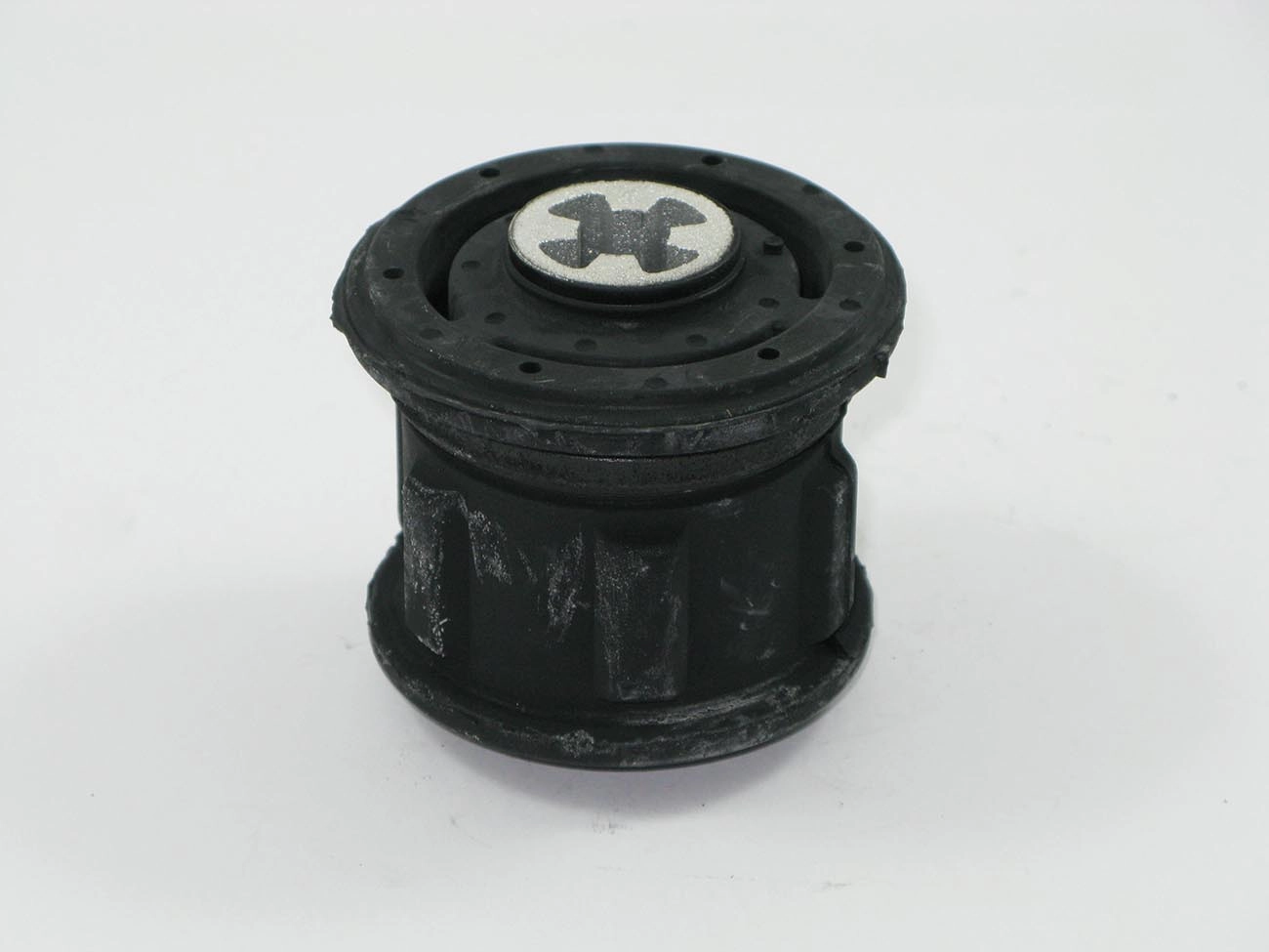 BUCHA EIXO SUSPENSÃO TRASEIRA TRASEIRO FORD FIESTA 96/06 KA 97/13 ESCORT 97/03 EXCETO NOVO