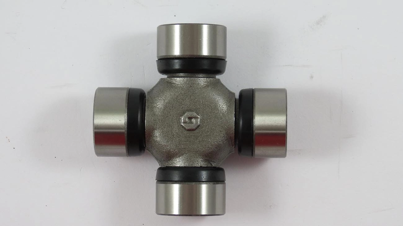 CRUZETA CARDAN MF-350 - 27X70,90MM - QUATRO CHAVETAS EXTERNAS