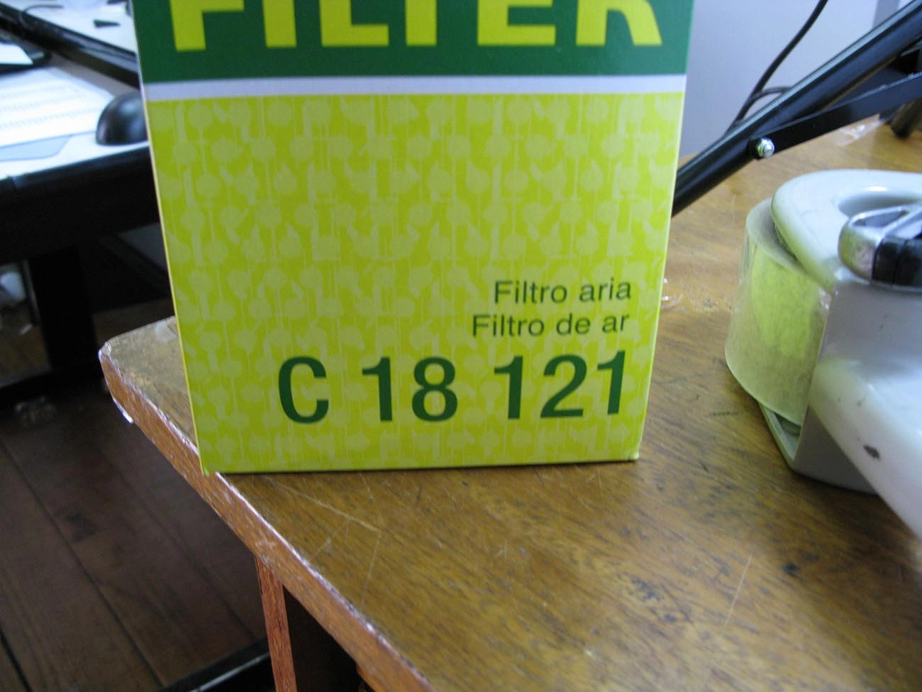 FILTRO AR RENAULT CLIO 1.6 8V 99/ - MEGANE/SCENIC 2.0 8V 96/04 - LAGUNA 2.0 8V 91/05 - R19 1.8 94/99