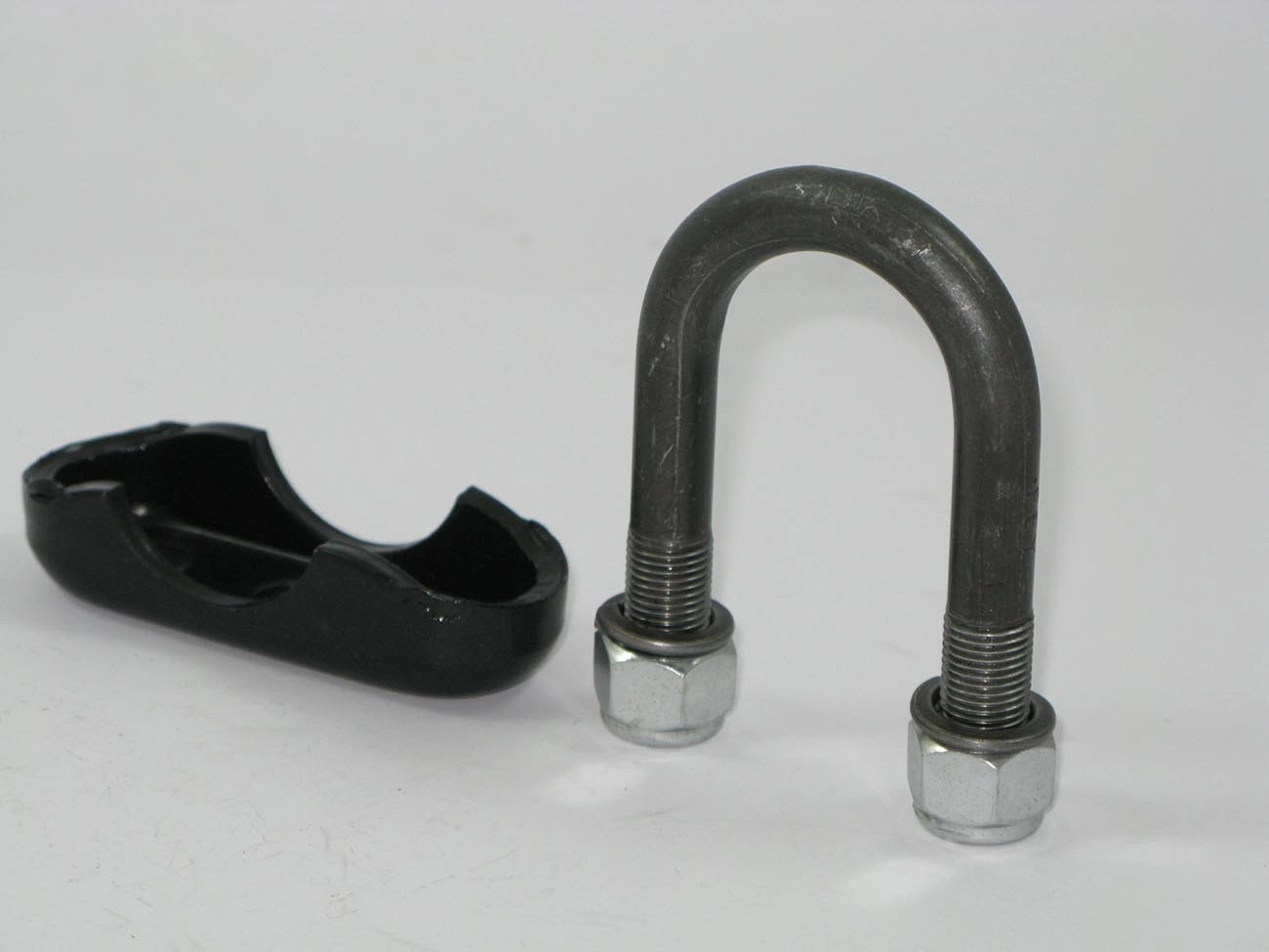 KIT GRAMPO BANDEJA ESQUERDO SUSPENSAO GM A/C/D-10/20/SILVERADO ESQUERDA