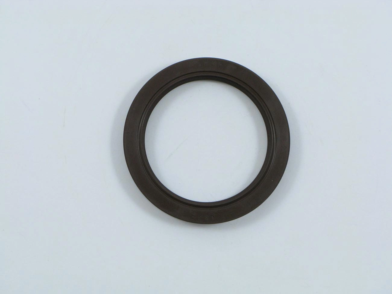 RETENTOR CÂMBIO ENTALHADO/FLANGE TRASEIRO FORD F-250/350 99/ - MB/IVECO/VW 10.160 - 50X65X8MM