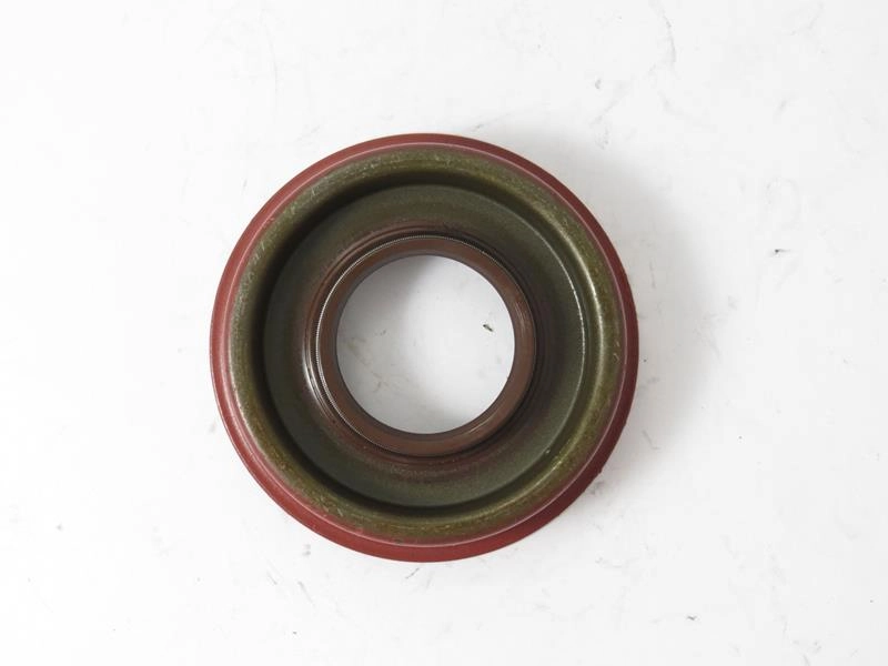 RETENTOR SAÍDA TRANSMISSÃO DIANTEIRA GM S-10/BLAZER 98/11 4X4 - 29,90X62,15X68,50X12,70MM