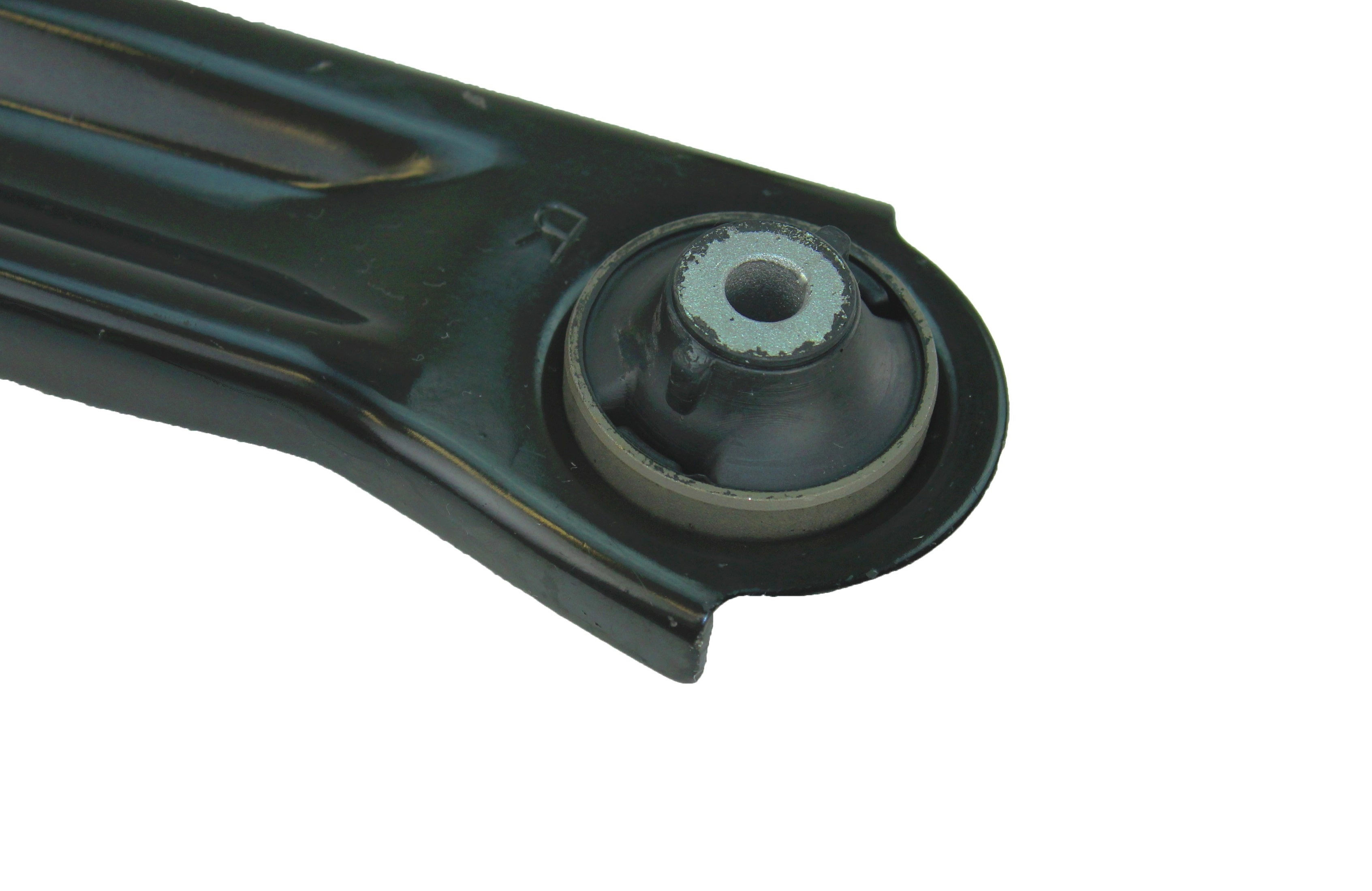 BANDEJA ESQUERDA COM BUCHAS/COM PIVO NISSAN GRAND LIVINA/LIVINA 2010/2014 - TIIDA 2008/2013
