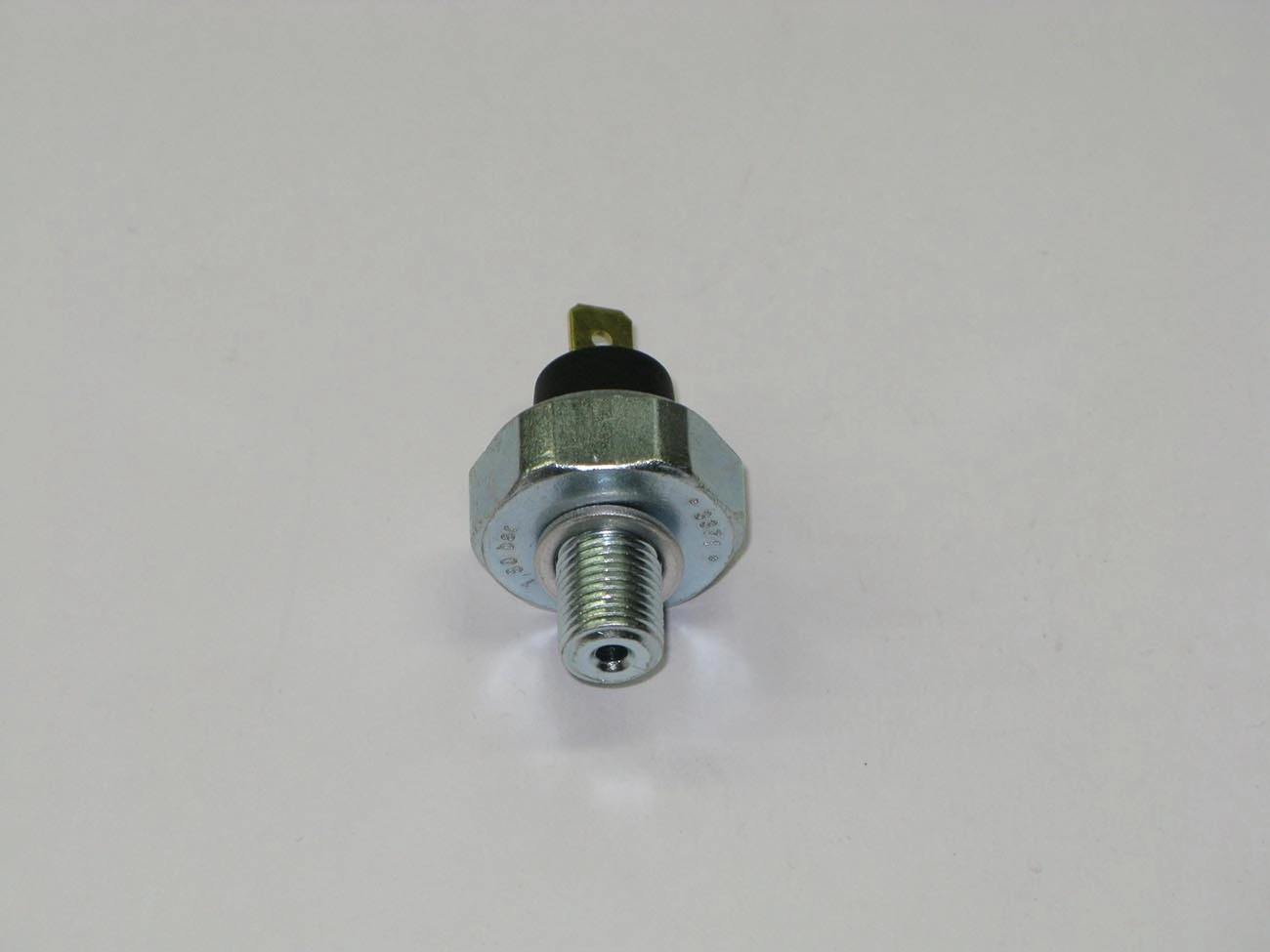 INTERRUPTOR PRESSÃO ÓLEO FILTRO PRESSAO OLEO VW GOLF/POLO CLASSIC AUDI A3/A4 SEAT CORDOBA/IBIZA (1.8 BAR)