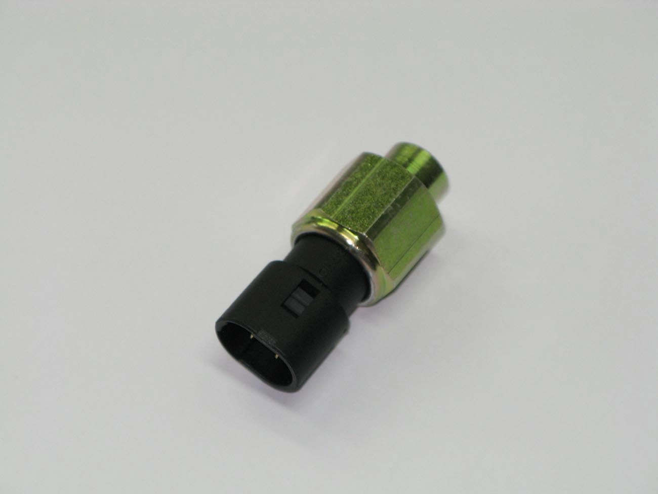 INTERRUPTOR PRESSAO DIRECAO HIDRAULICA - PEUGEOT 206 1.0 - RENAULT TODOS - 7/16X20