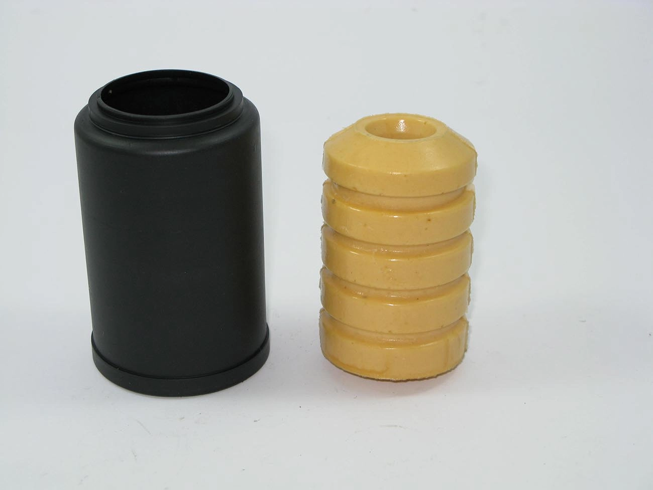 KIT AMORTECEDOR SUSPENSÃO DIANTEIRA FORD ESCORT/VERONA /92 DIANTEIRO