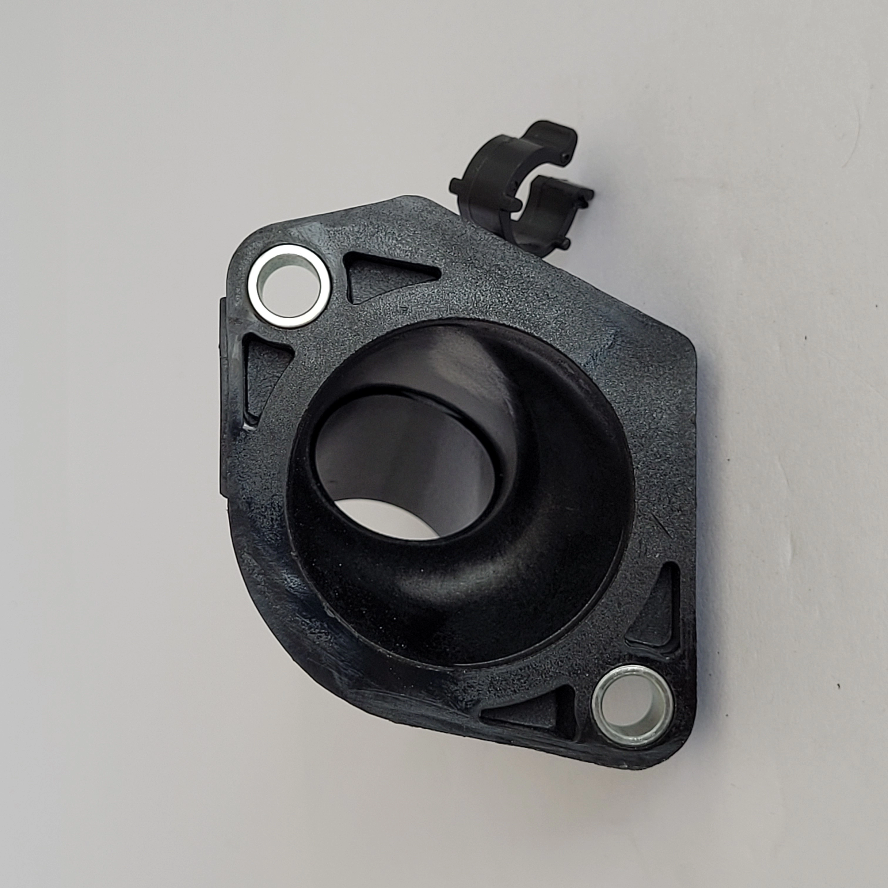 FLANGE VÁLVULA TERMOSTÁTICA SUPERIOR RENAULT OROCH 16/ CAPTUR 17/ DUSTER/LOGAN 11/ SANDERO 09/ 1.6