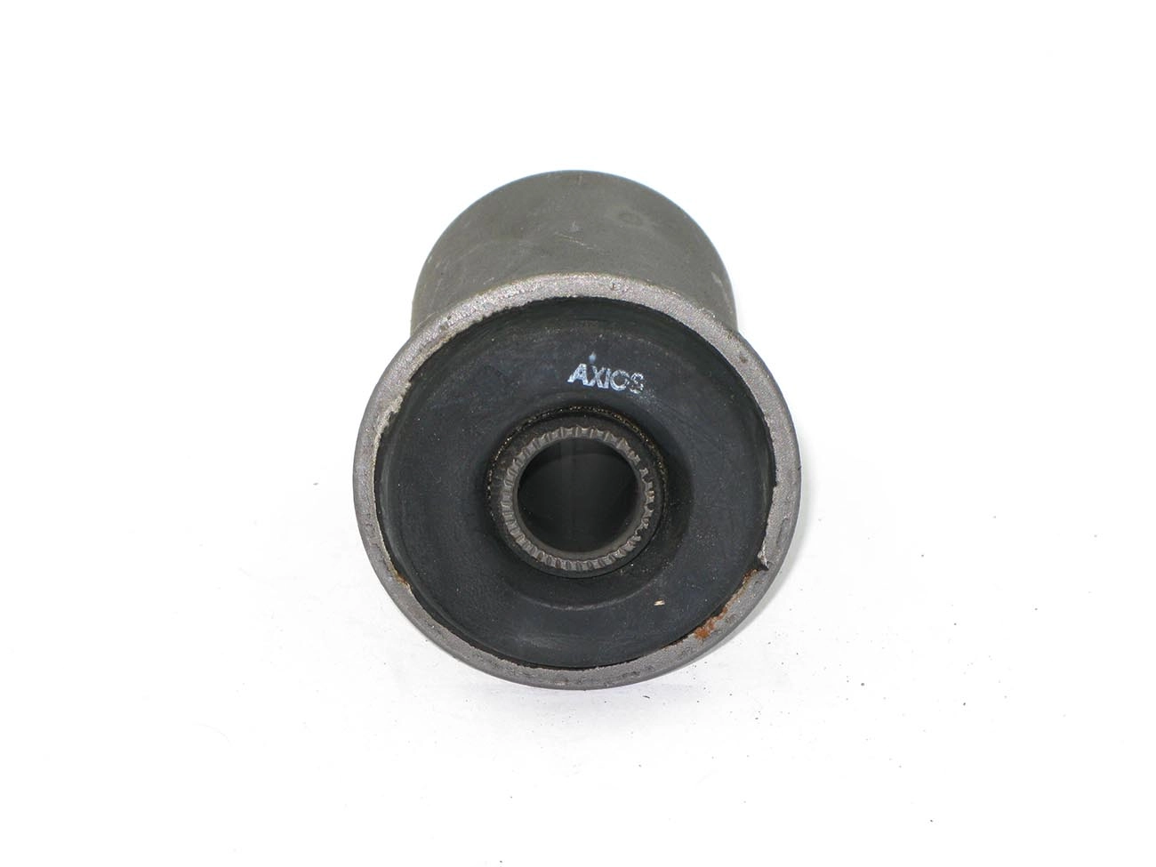BUCHA MENOR DA BANDEJA INFERIOR FORD RANGER 4X2/4X4 1998/2011 - 17X47X83MM
