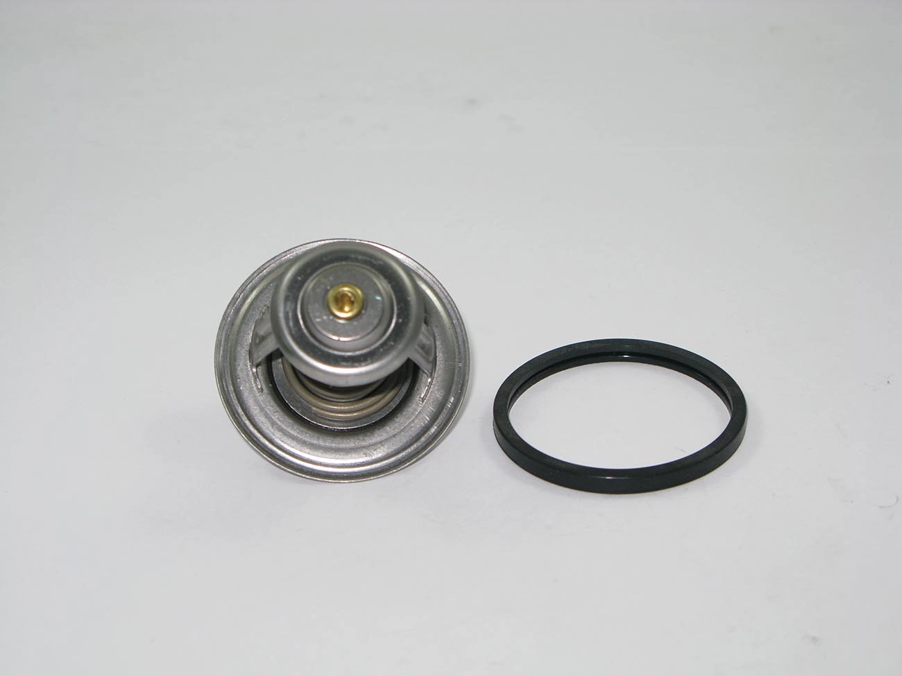 VALVULA TERMOSTATICA  SERIE OURO - GM MONZA /06.86 - TODOS- ÁLCOOL / GASOLINA