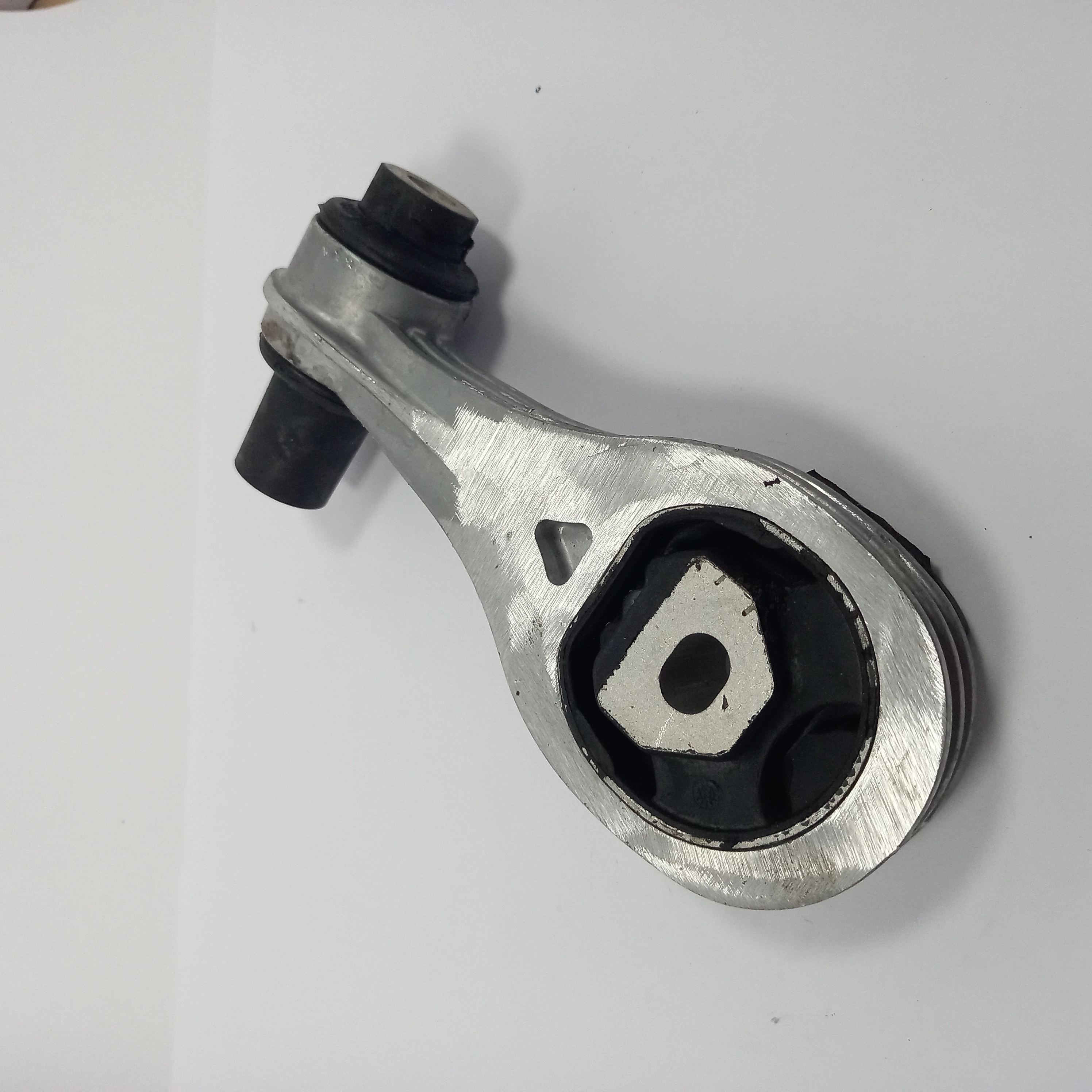 COXIM/TIRANTE MOTOR LIMITADOR LADO CÂMBIO FIAT LINEA 09/14 - PUNTO 08/17 1.4 T-JET - TIPO BIELA
