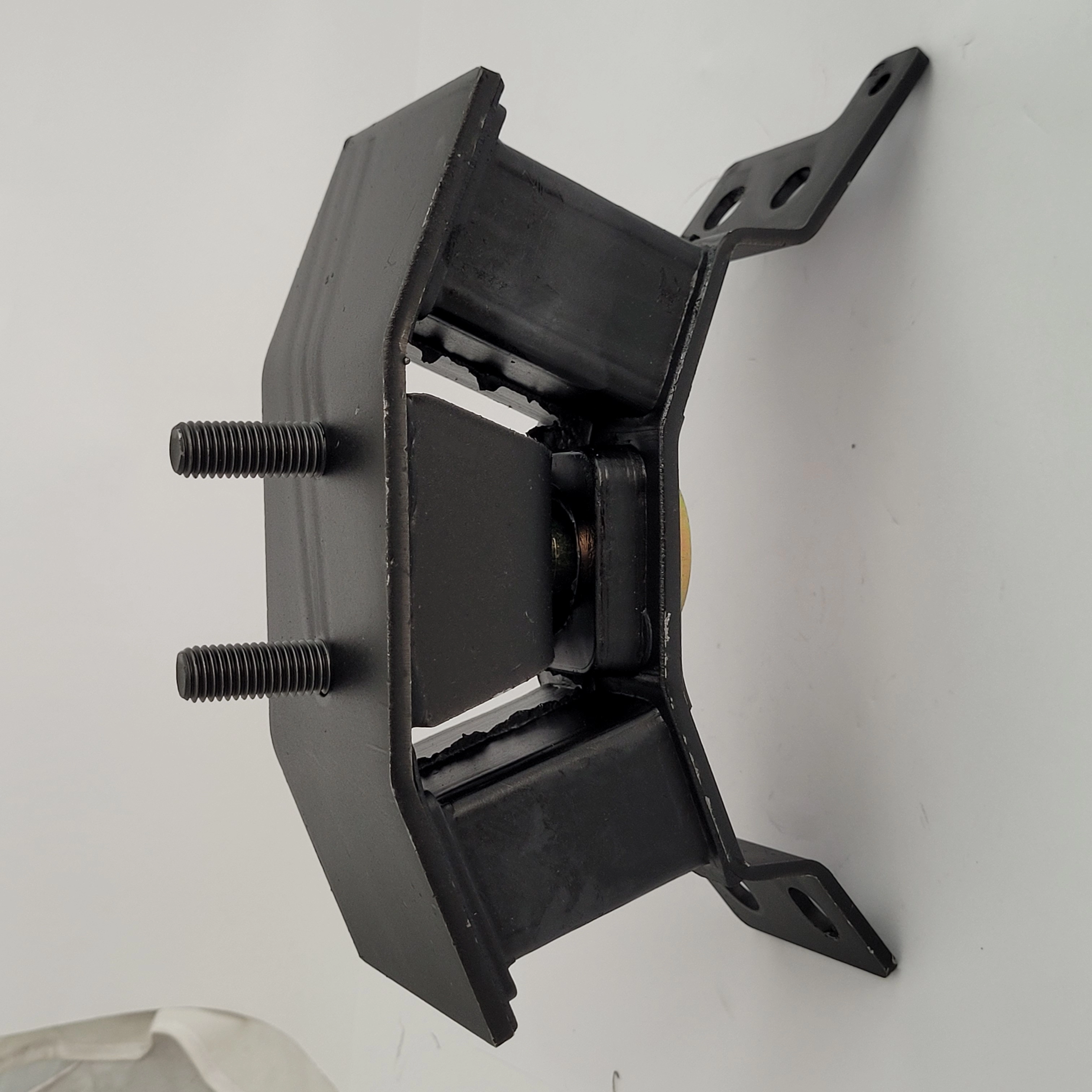 COXIM TRASEIRO DO MOTOR LADO CAMBIO FORD RANGER 2.5 4X2 2012/