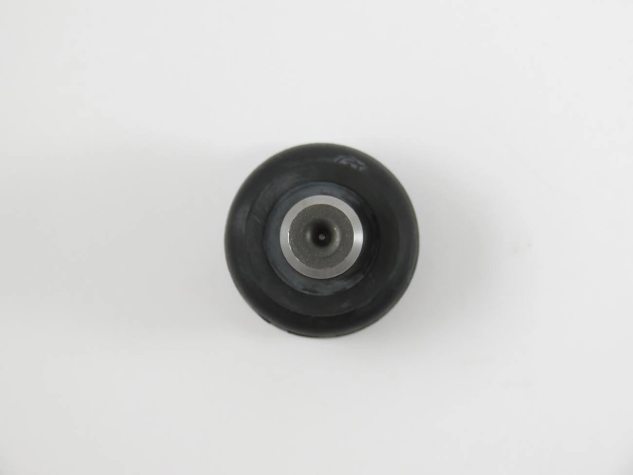 PIVÔ SUSPENSÃO INFERIOR NISSAN MARCH 11/22 - VERSA 12/20 - KWID 18/22 - KICKS 16/22 - LD/LE