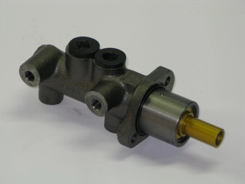 CILINDRO MESTRE FREIO FORD ESCORT/VERONA 93/ - VW LOGUS/POINTER 93/96 - 15/16 - SISTEMA BOSCH