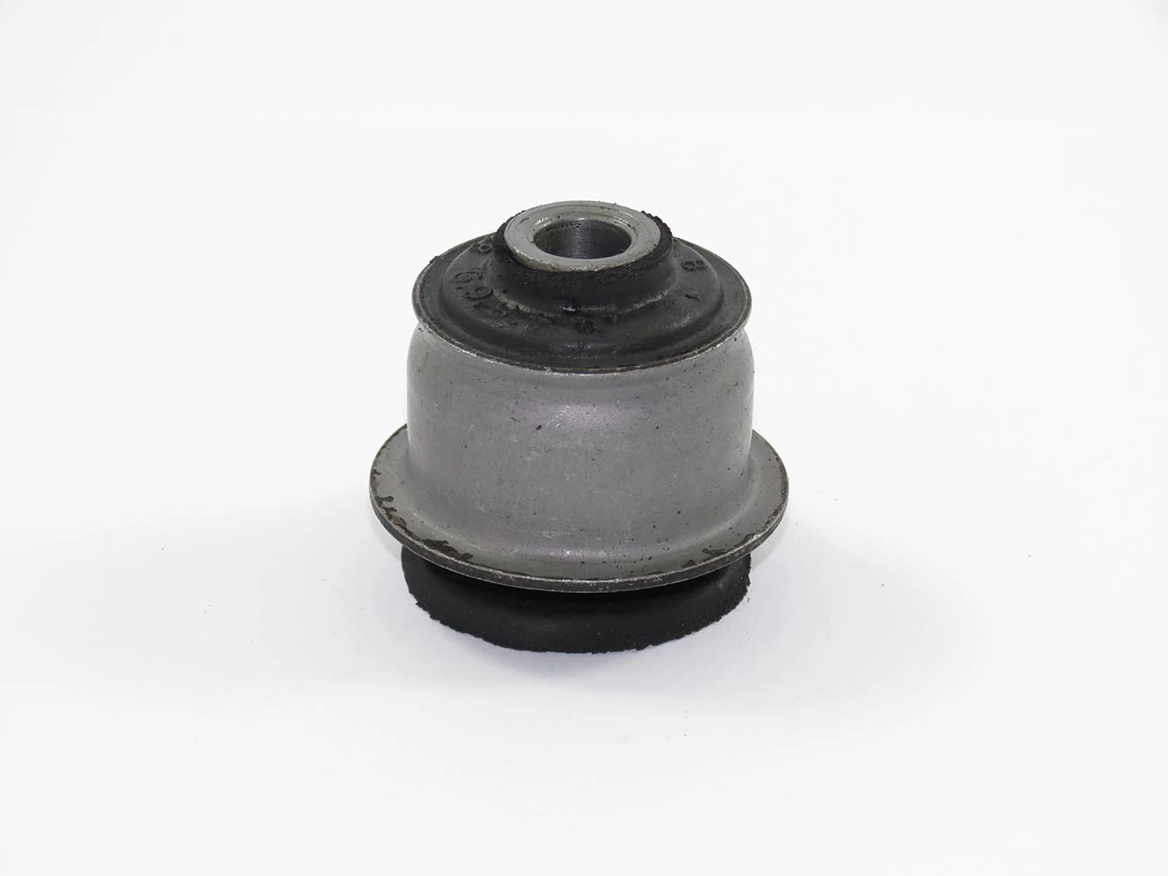BUCHA SUSPENSAO VW SANTANA/QUANTUM 84/95 10MM - TRASEIRA QUADRO