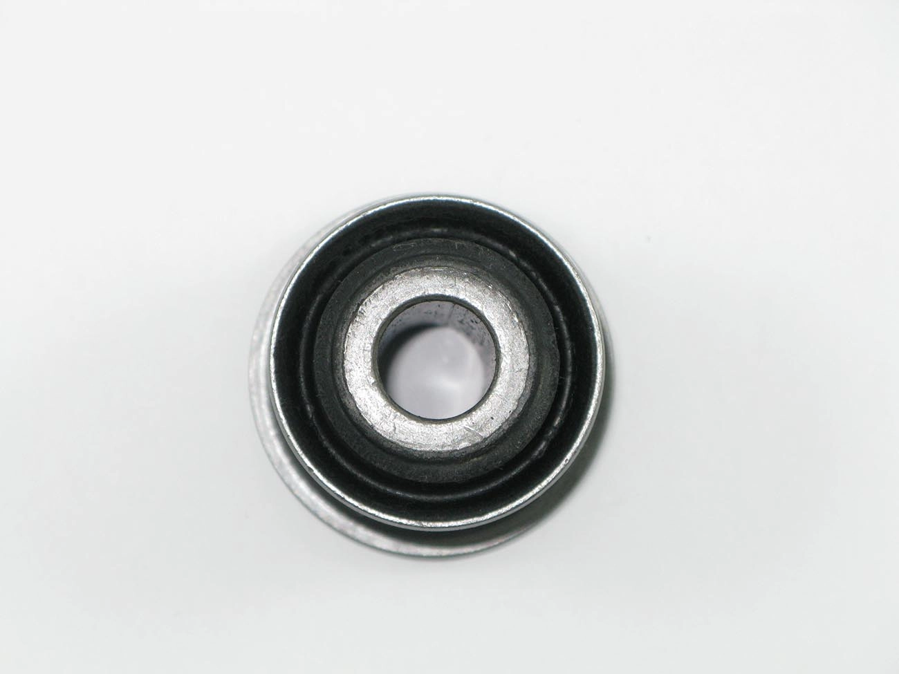 BUCHA BANDEJA DIANTEIRA INFERIOR GM NOVA S-10 2012/ - TRAILBLAZER 2013/ - SUSPENSÃO DIANTEIRA