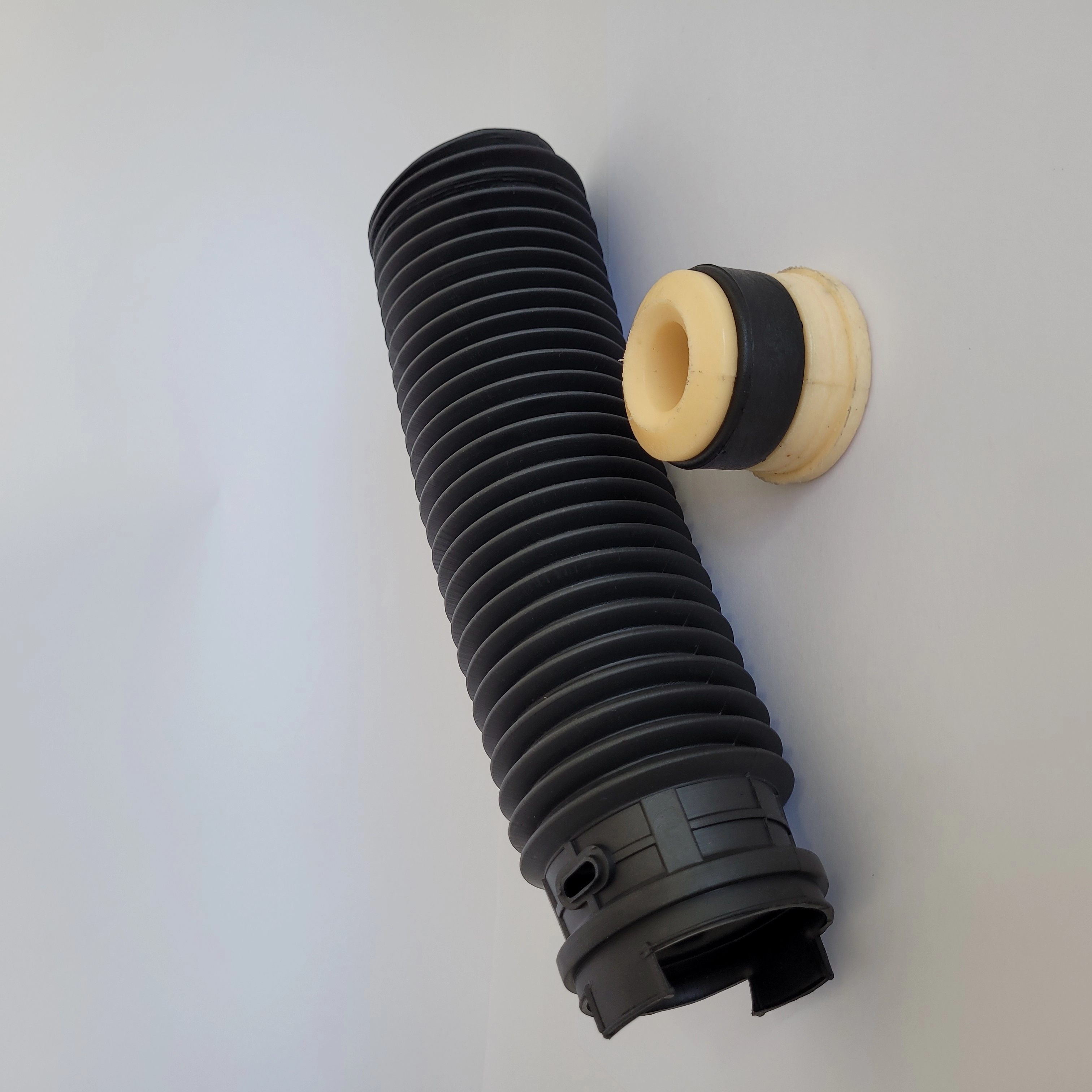KIT AMORTECEDOR TRASEIRO FIAT TORO 2016/2020 - BATENTE/COIFA