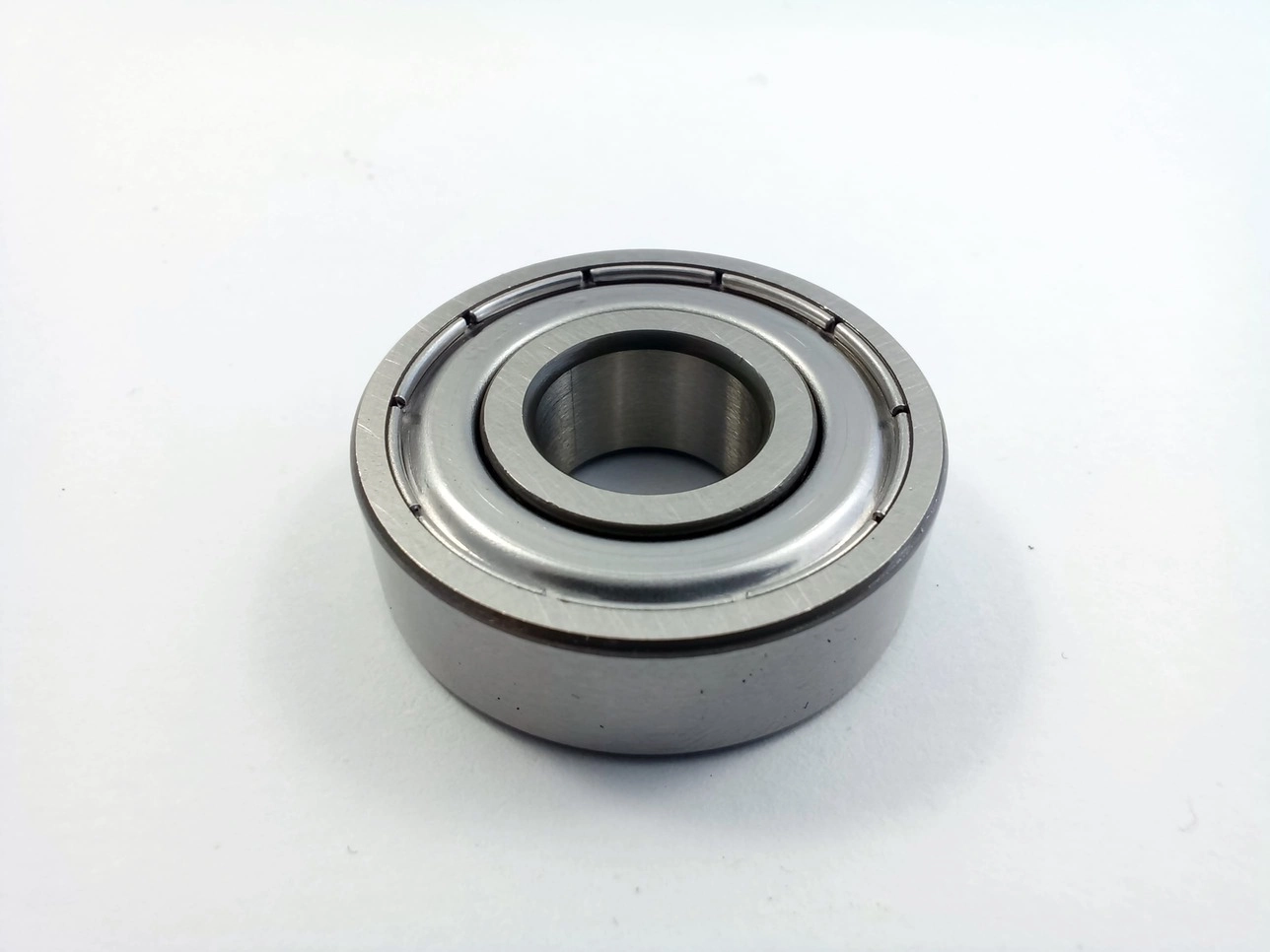 ROLAMENTO INDUSTRIAL APLICAÇÕES DIVERSAS SKF 10X26X8MM
