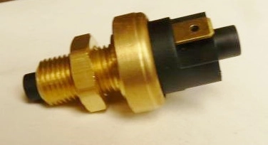 INTERRUPTOR DE FREIO - TOYOTA BANDEIRANTE TODOS
