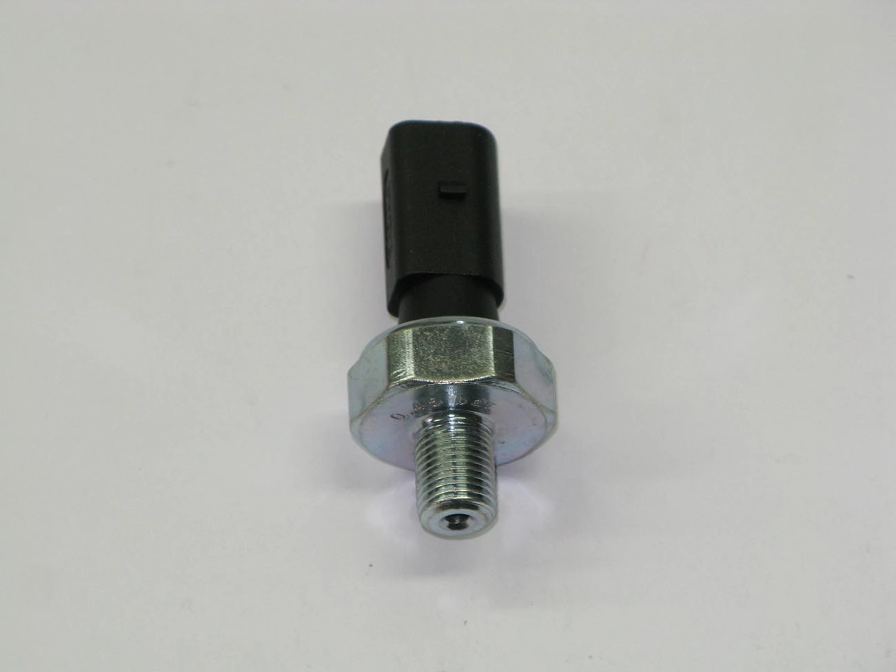 INTERRUPTOR PRESSÃO ÓLEO OLEO VW AMAROK/ FOX/POLO 2002/ GOLF 1.6 99/ KOMBI 1.4 FLEX TODOS AUDI A3/A4/A6