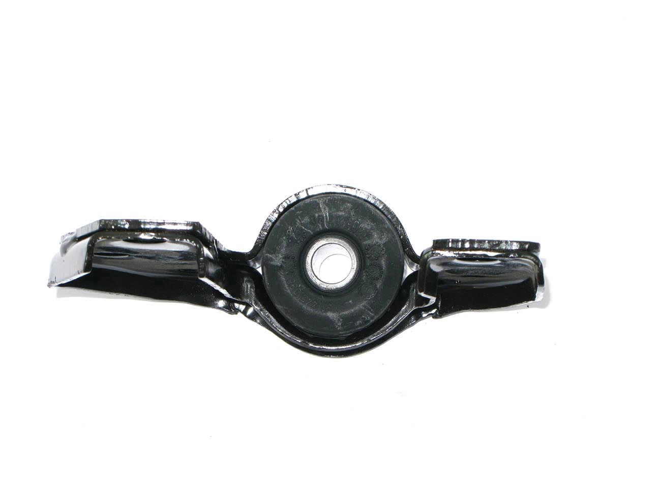 SUPORTE DA BARRA TENSORA ESQUERDO GM CORSA /05.98 - MORCEGUINHO