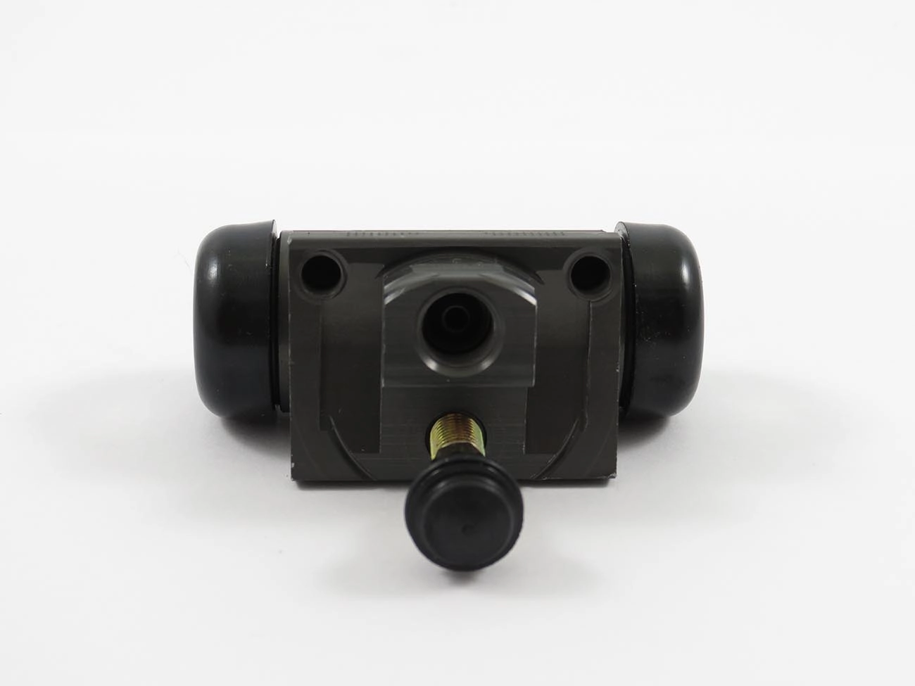 CILINDRO RODA NISSAN MARCH/VERSA 2011/ - 17.46 -  TRASEIRO