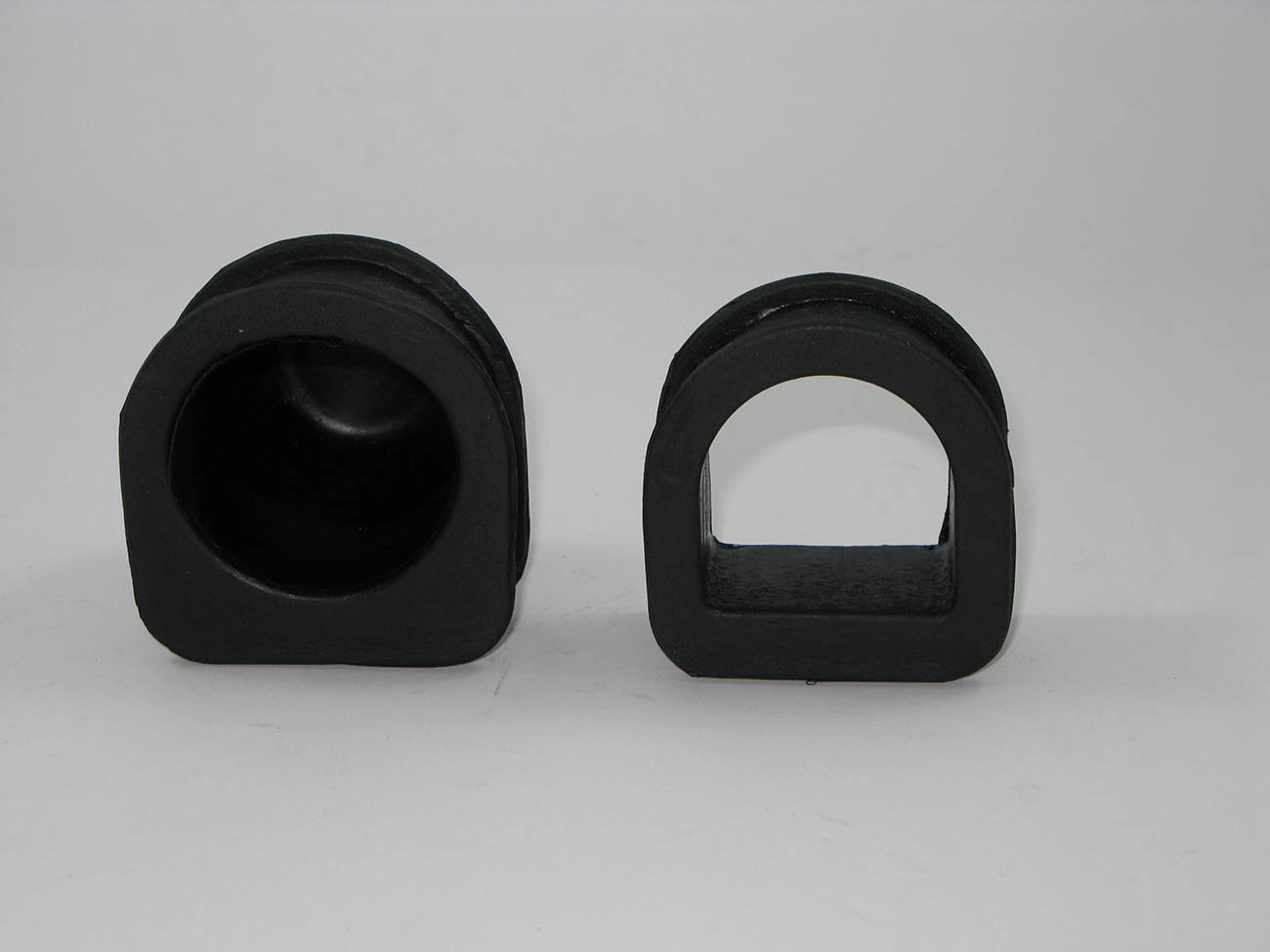 KIT BUCHAS FIXAÇÃO MECANISMO DIREÇÃO MANCAL DIRECAO GM MONZA 1982/1996