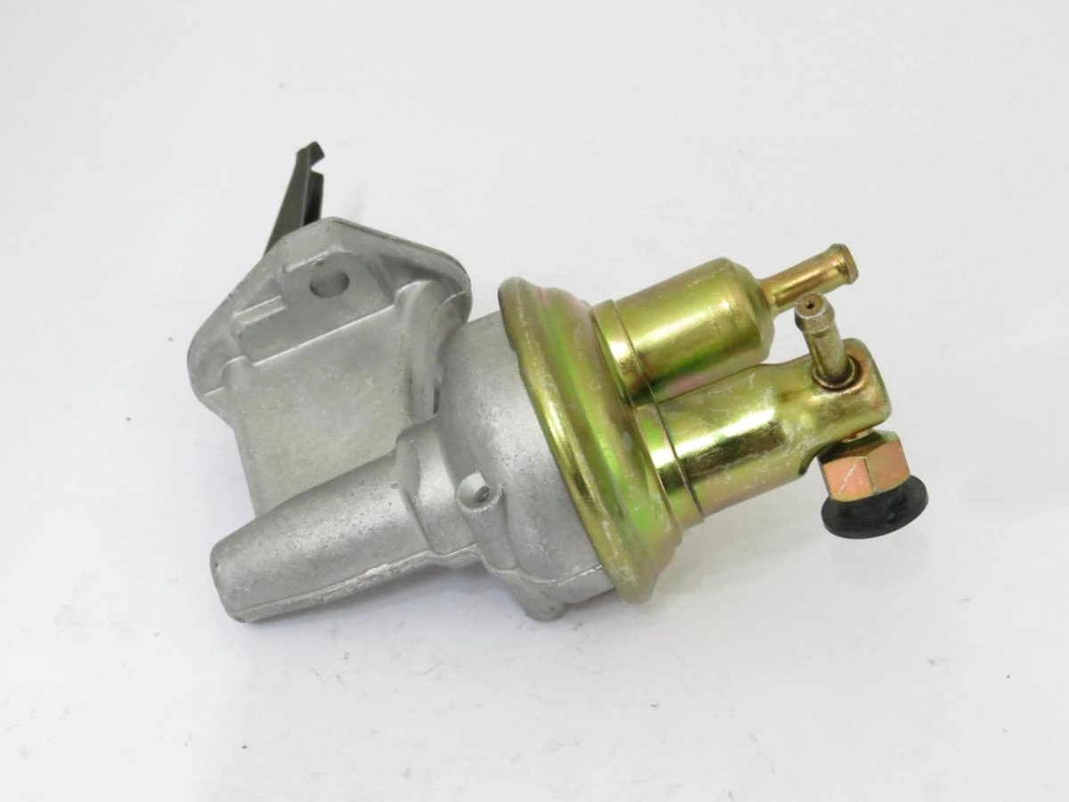 BOMBA COMBUSTÍVEL VEÍCULOS CARBURADOS ÁLCOOL OU GASOLINA 4 CILINDROS COMBUSTIVEL WILLYS F-75/JEEP/MAVERICK/F-100 CIL