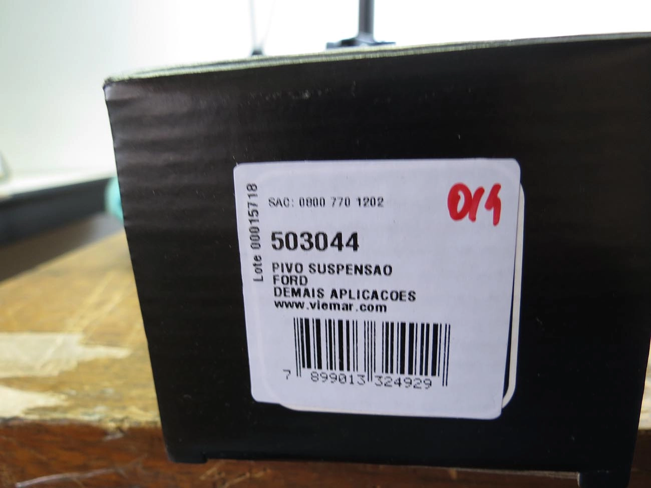 PIVÔ SUSPENSÃO INFERIOR LADO DIREITO/LADO ESQUERDO FORD F-250/350 99/12 4X2 LD/LE