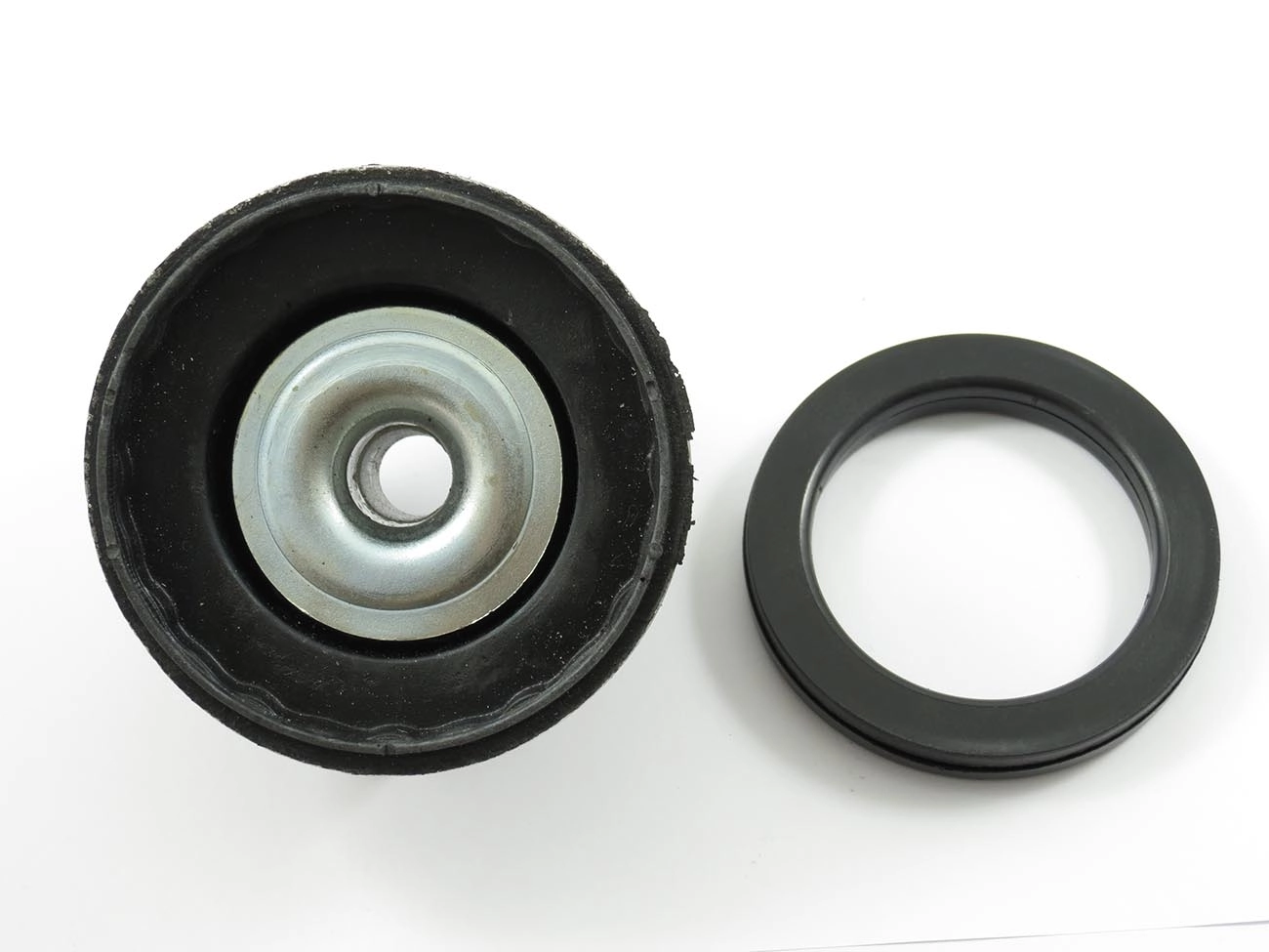 COXIM AMORTECEDOR DIANTEIRO COM ROLAMENTO MB CLASSE A 160/190 1999/2005 - LD/LE