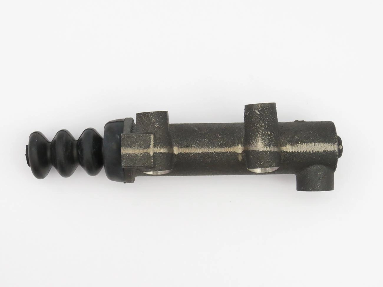 CILINDRO AUXILIAR/ESCRAVO EMBREAGEM VW 6.80/6.90/7.90/7.110/11.130/11.140/12.140/13.130 7/8 22,22MM