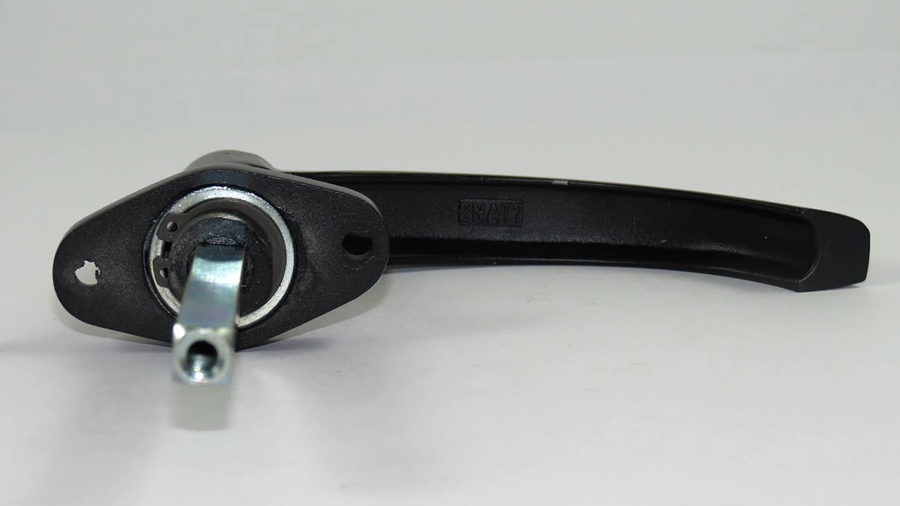 MACANETA EXTERNA TOYOTA BANDEIRANTE 83/ - TRASEIRA PRETA