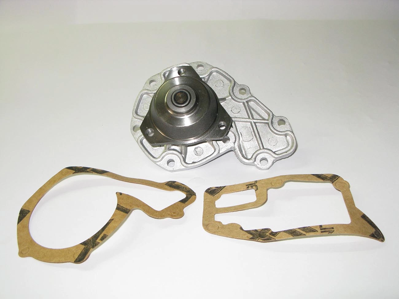 BOMBA AGUA FORD ESCORT/VERONA CHT - VW GOL/VOYAGE/SAVEIRO 89/96 AE