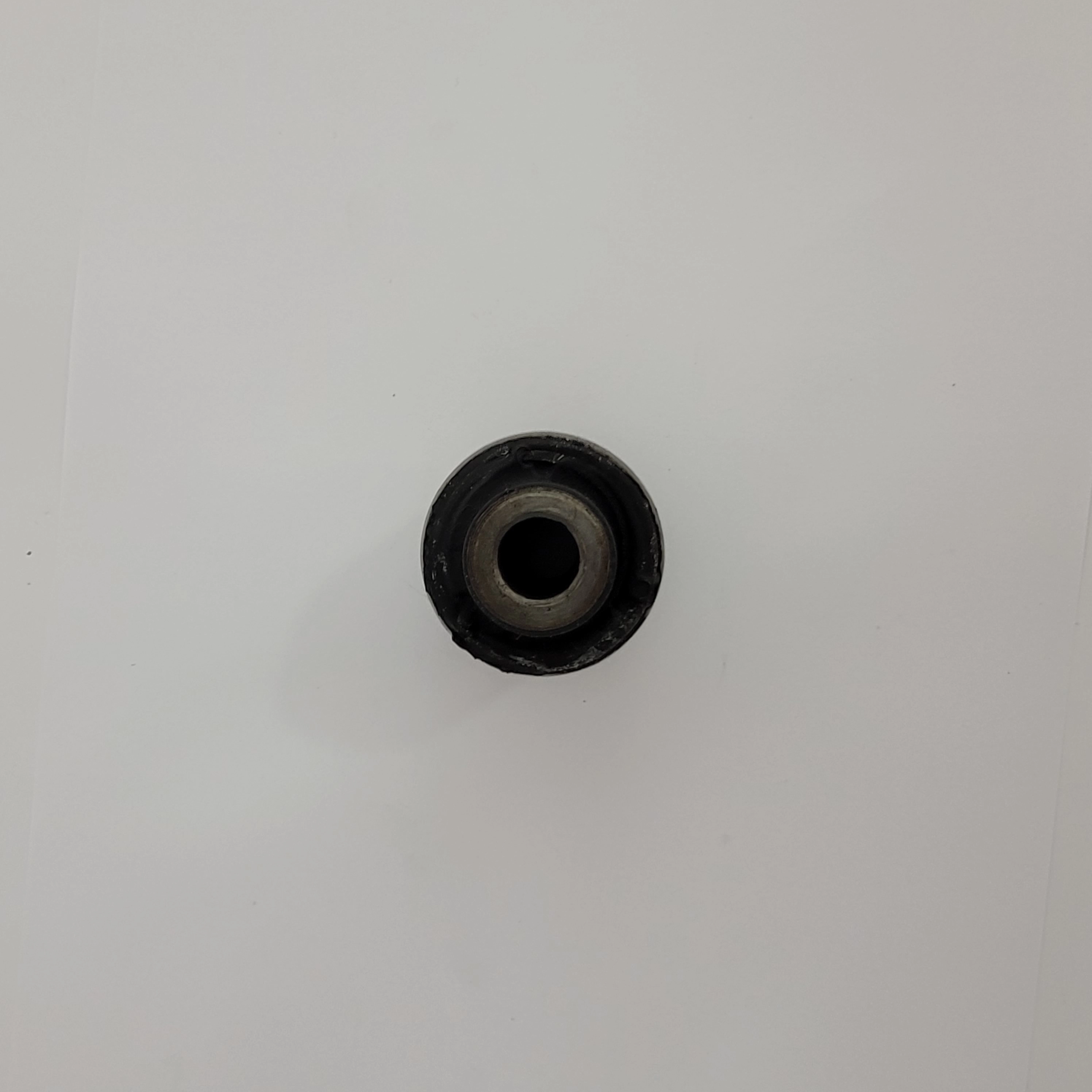 BUCHA BRACO TRANSVERSAL RETO TRASEIRO AUDI A1/A3/Q3/TT - VW CC/FUSCA/JETTA/TIGUAN - 12MM