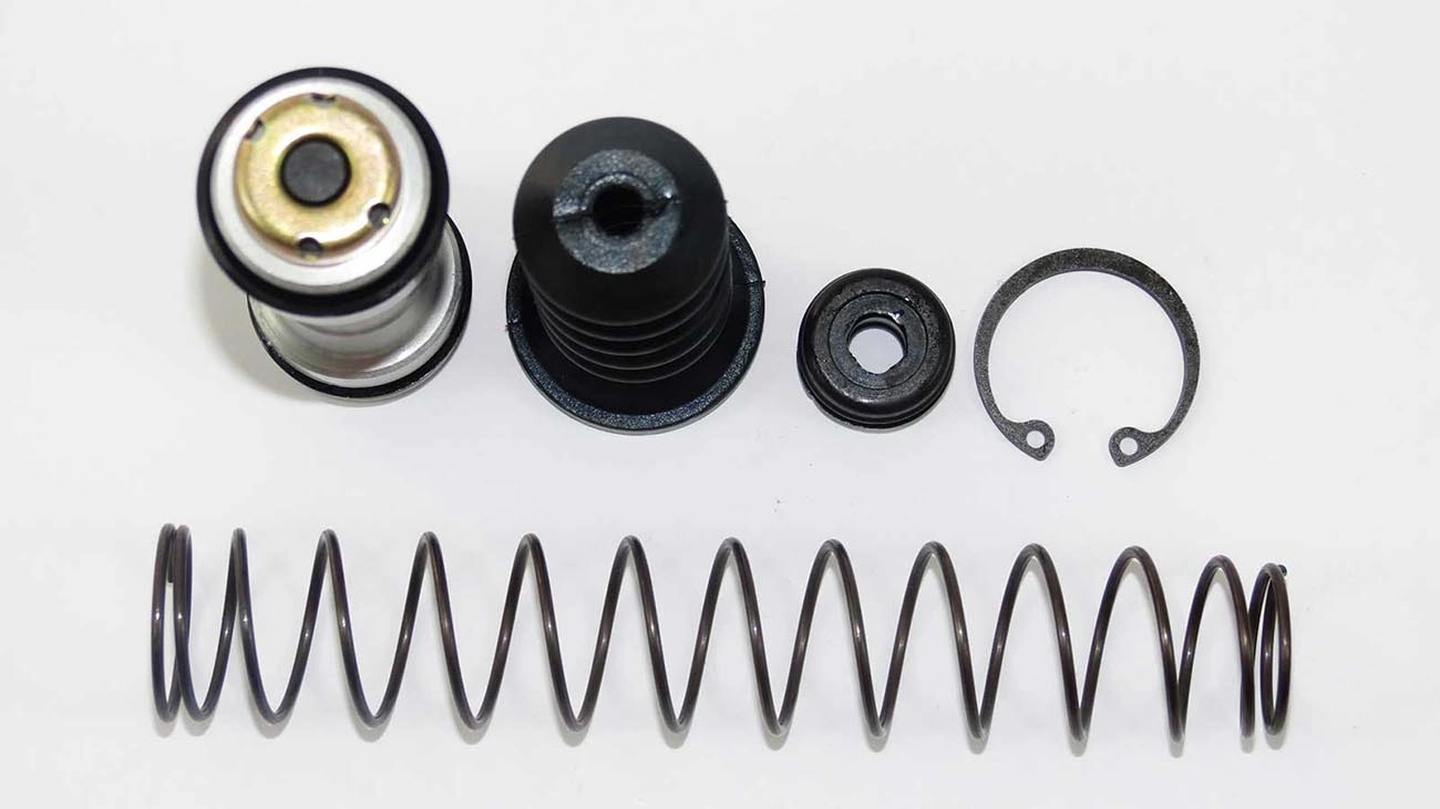 REPARO CILINDRO MESTRE EMBREAGEM MB 371/1419/1420/1614/1618 - 15/16 - 23,81MM