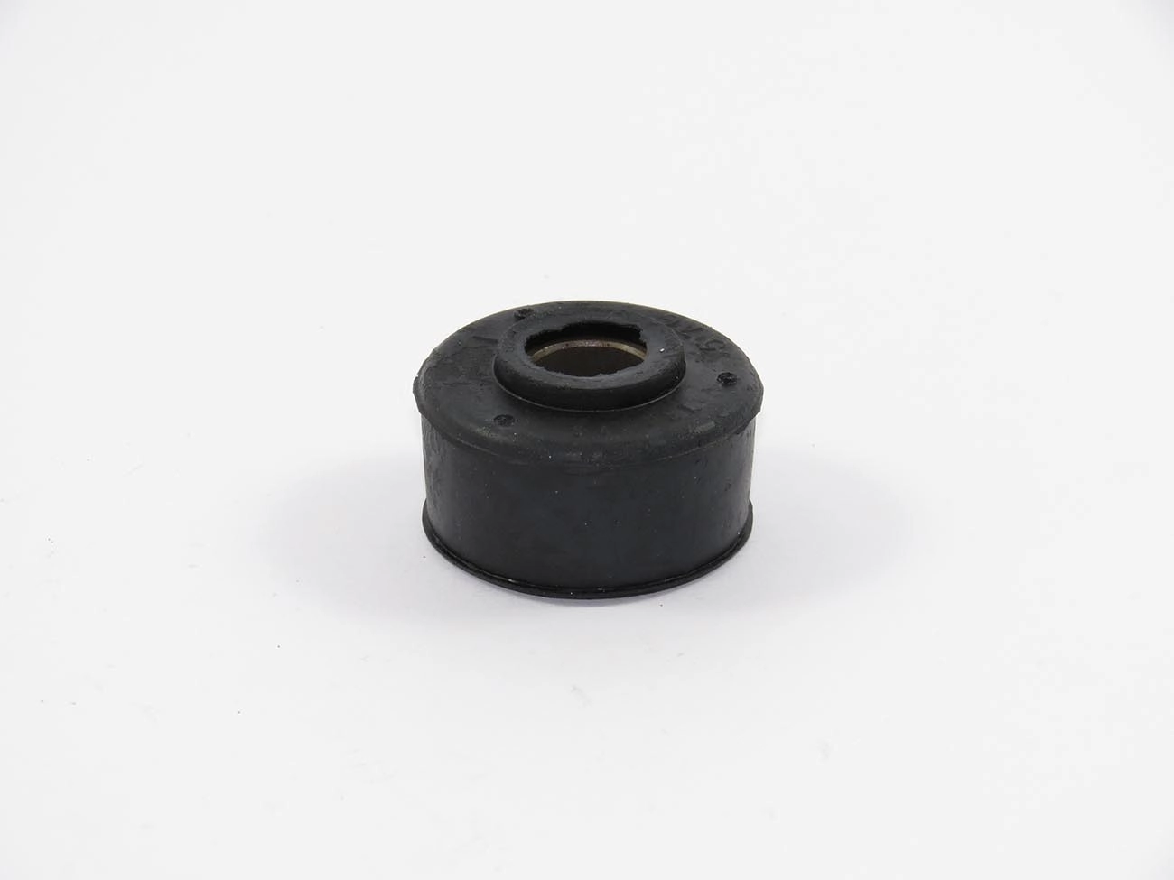 BUCHA TIRANTE FORD CORCEL/BELINA/DEL REY/PAMPA 78/84 - DIANTEIRO