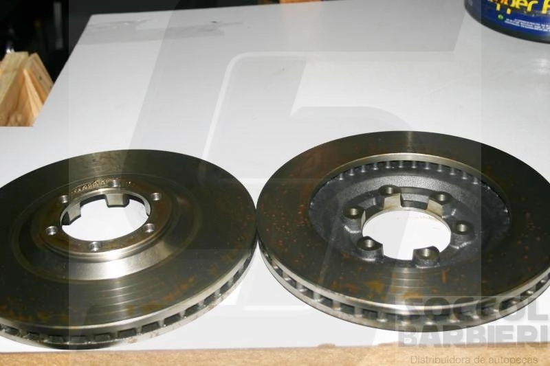 DISCO DE FREIO DIANTEIRO GM NOVA S-10 12/16 - TRAILBLAZER 13/16 - VENTILADO 300MM 6 FUROS