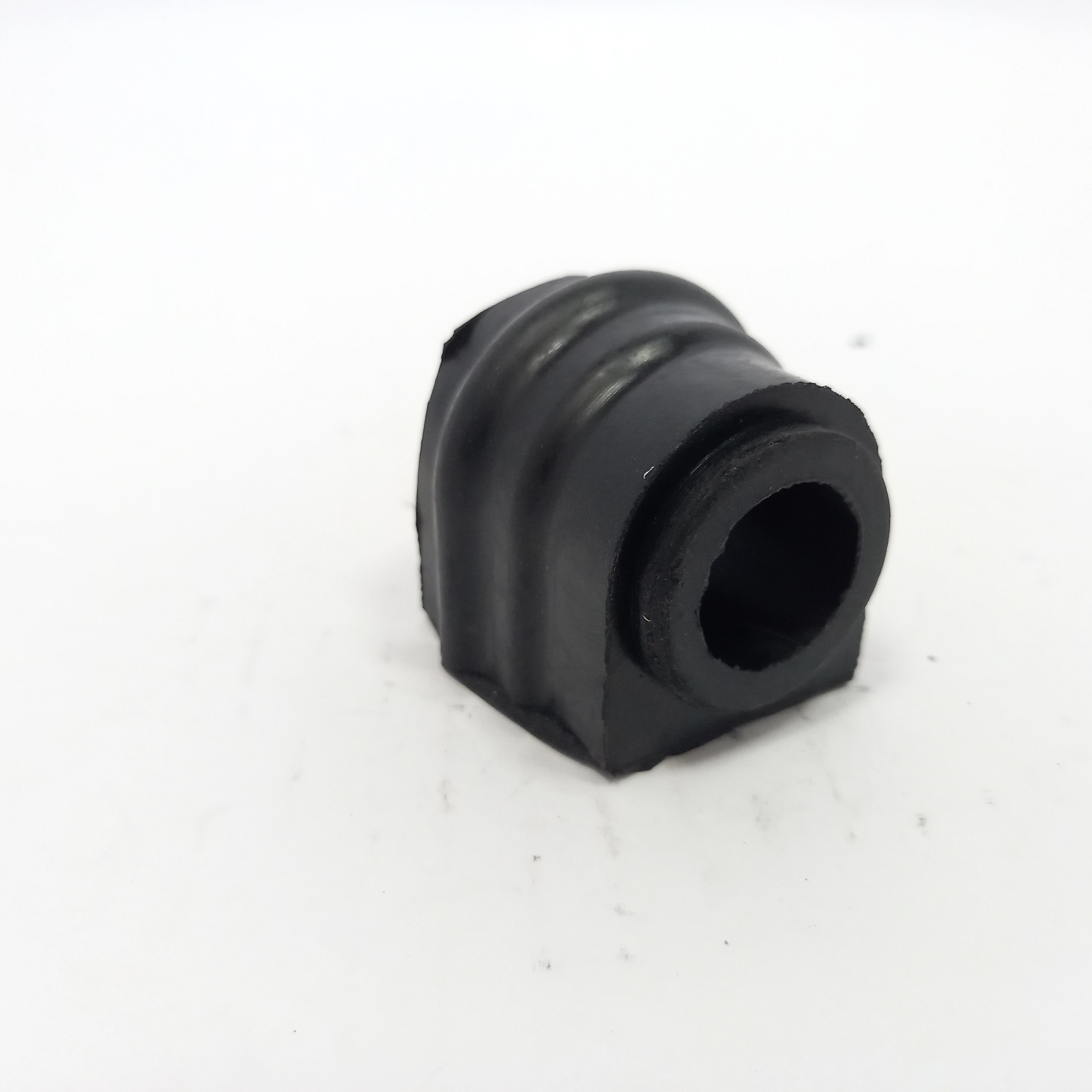 BUCHA ESTABILIZADOR DIANTEIRO MB C180/C220/C240/C320/W203 2000/2007 - FURO 21MM
