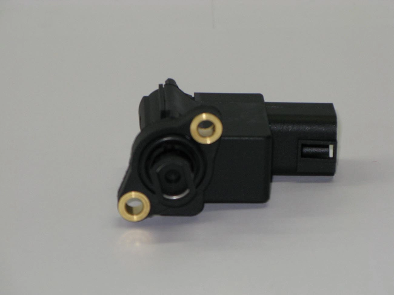 INTERRUPTOR RE - FORD FIESTA/COURIER 1.3/1.4 96/99 - ESCORT 96/99