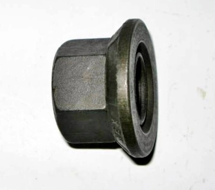 PORCA RODA DIANTEIRA OU TRASEIRA VW 6.80/6.90/7.90/7.110/8.100/8.140 18MM