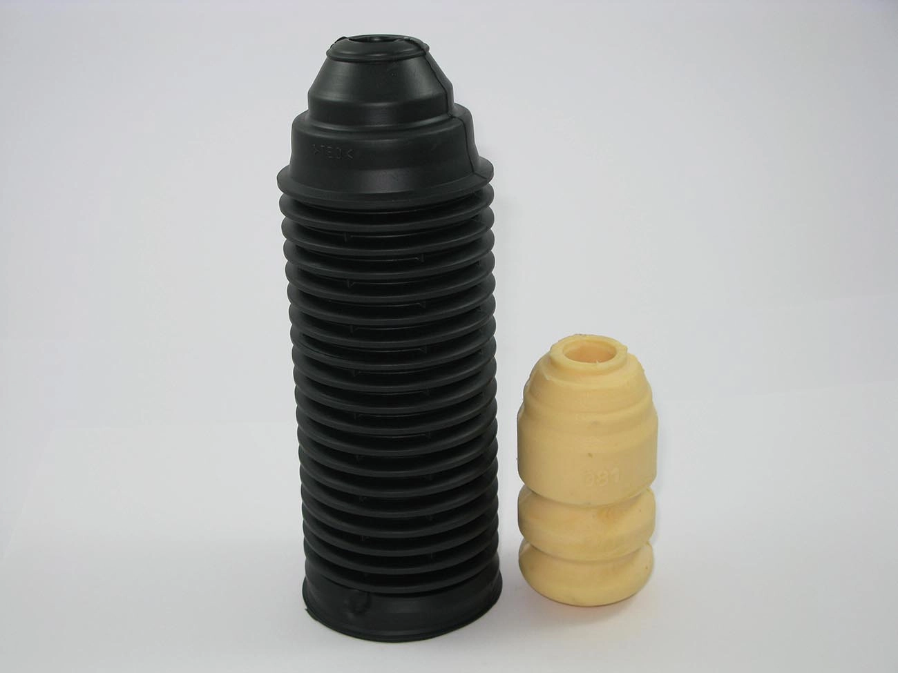 KIT AMORTECEDOR SUSPENSÃO DIANTEIRA VW POLO CLASSIC 97/ DIANTEIRO