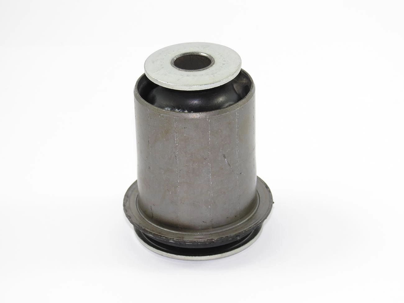 BUCHA BANDEJA INFERIOR TOYOTA HILUX/SW4 2016/ - SUSPENSÃO DIANTEIRA BUCHA MAIOR