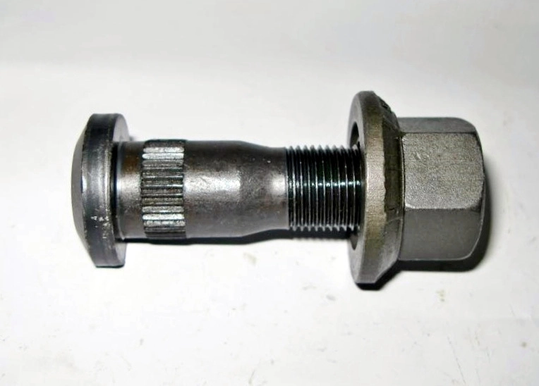 CONJUNTO PARAFUSO CUBO RODA DIANTEIRO M18X1,5 X72 CHAVE 27MM DIANTEIRA AGRALE VOLARE A8/8500