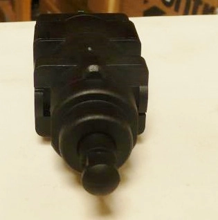 INTERRUPTOR LUZ FREIO FIAT NOVO PALIO/SIENA/STRADA/DOBLO/STILO/PUNTO