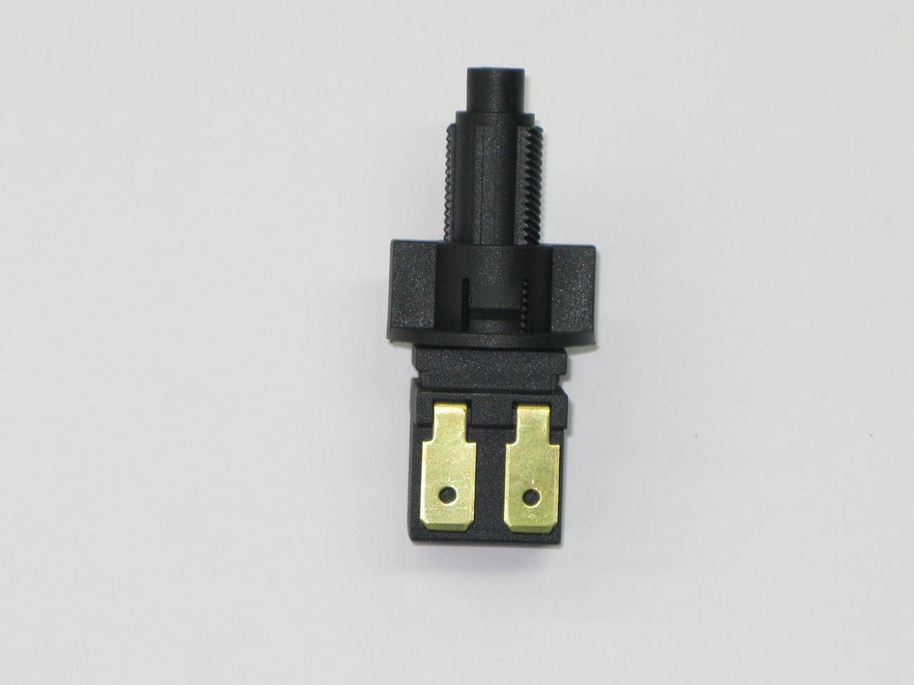 INTERRUPTOR LUZ FREIO FORD KA/FIESTA/COURIER/ESCORT 97/ VW LOGUS