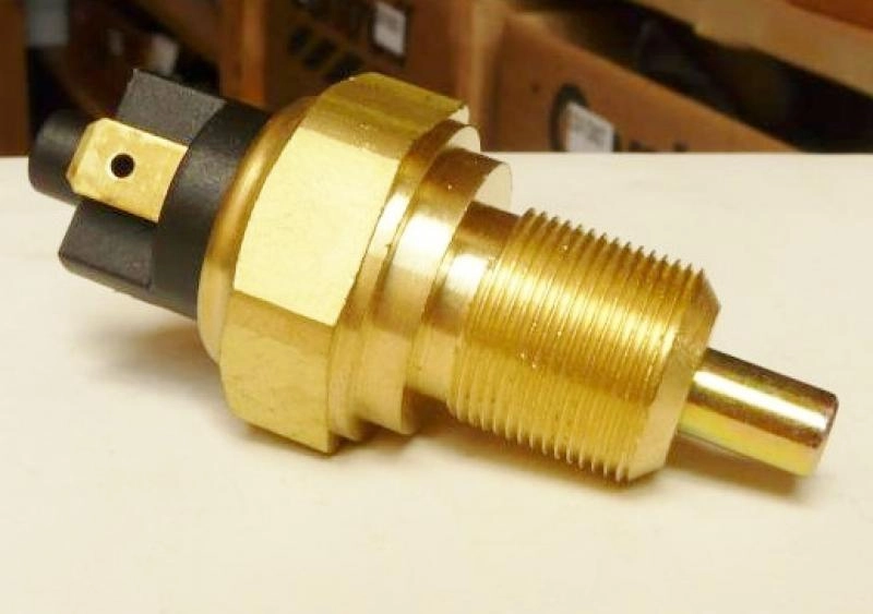 INTERRUPTOR LUZ DE RE - FORD CORCEL/BELINA - 71/77