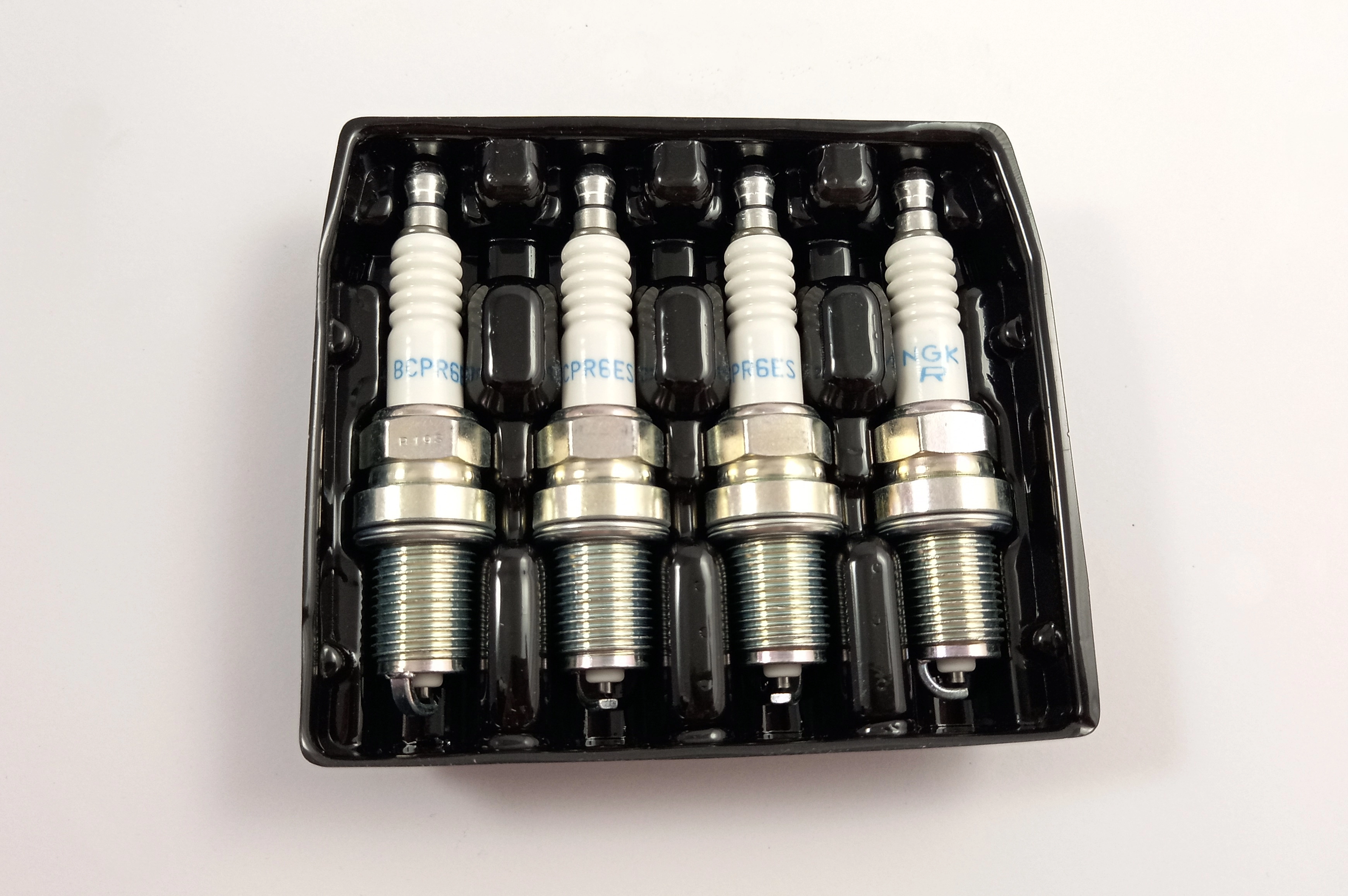 VELA IGNIÇÃO ORIGINAL GASOLINA GNV IGNICAO PEUGEOT 205 2.0 GTI TODOS 306 1.8I XT