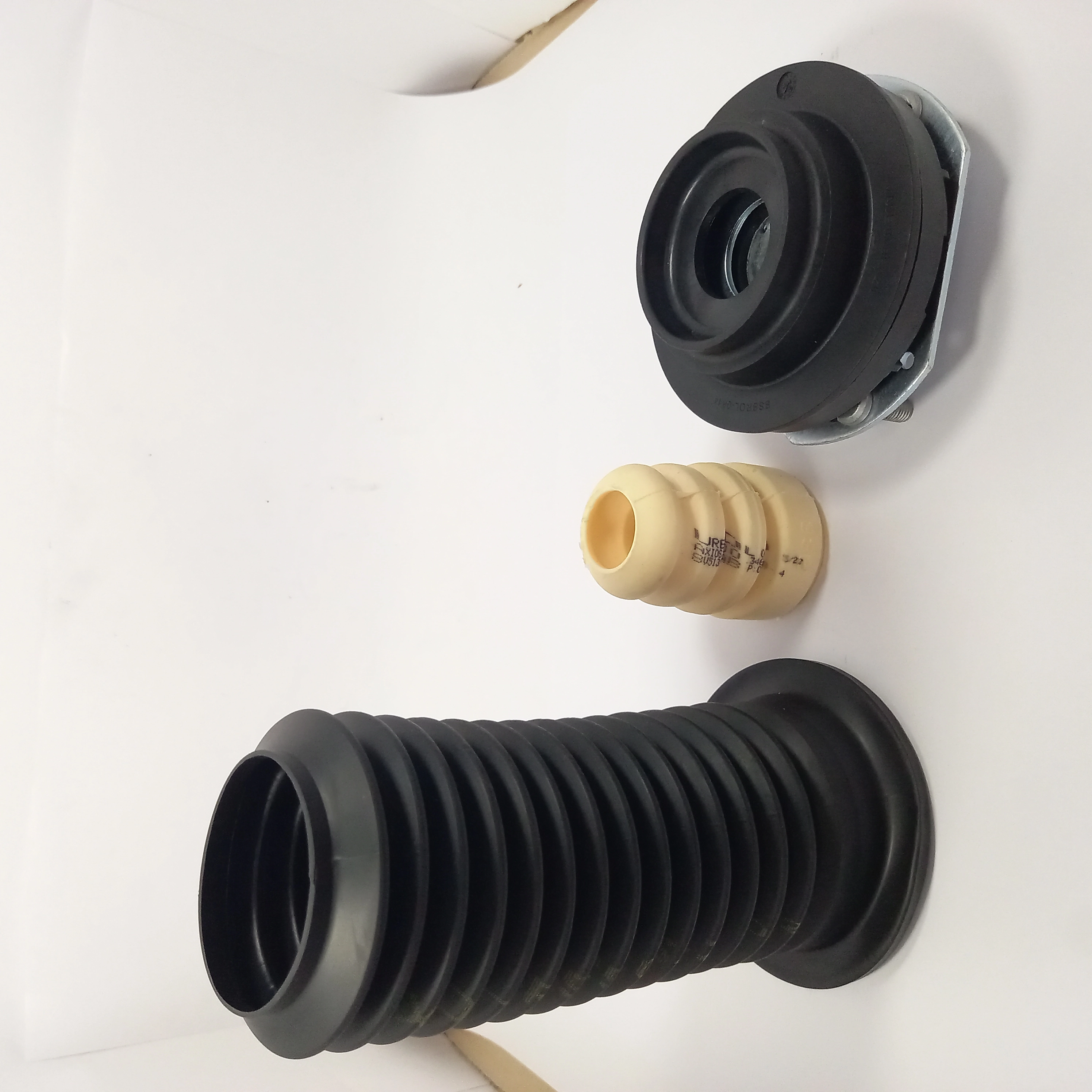 KIT AMORTECEDOR DIANTEIRO COMPLETO FORD NEW FIESTA SE 10/12 - COXIM COM ROLAMENTO/BATENTE/COIFA
